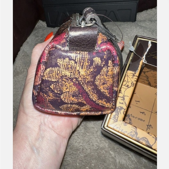 PATRICIA NASH Leather Isla Vint Floral Brocade Oblong Wristlet Wallet Purse NIB - Picture 4 of 7